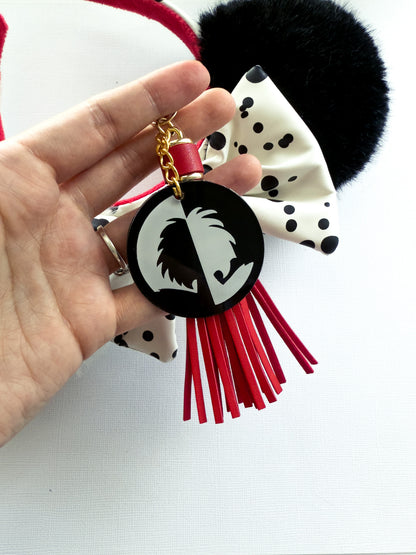 Cruella De Vil Keyring Hand-Painted Back Acrylic Keychain | Villain-Inspired Keychain - The Bold Designer