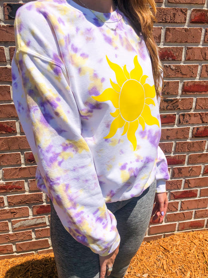 Tangled Sun Tie Dye Heavy Blend Crewneck Sweatshirt 