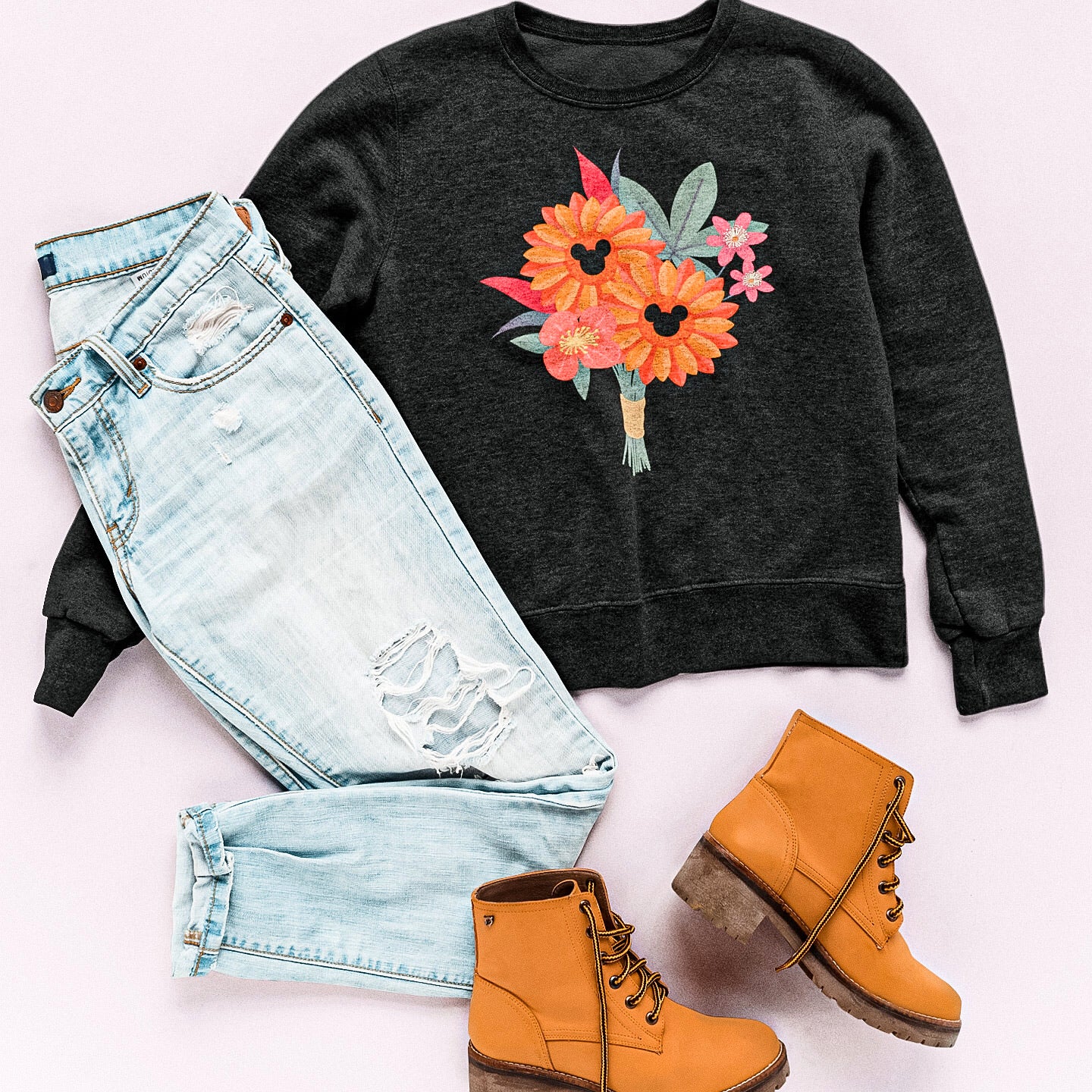Fall Flower Arrangement Heavy Blend™ Crewneck Sweatshirt